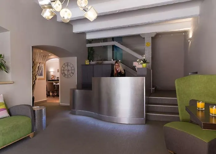 Og Boutique Cassitel, Szálloda 2*